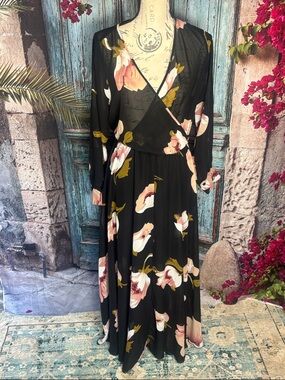 Indigo Rose flowered maxi dress NWOT, size 2X ( see measurements)